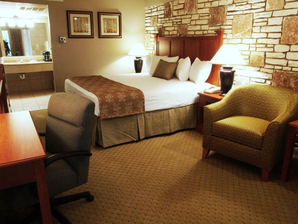 Inn Of The Hills Hotel And Conference Center Kerrville Room photo