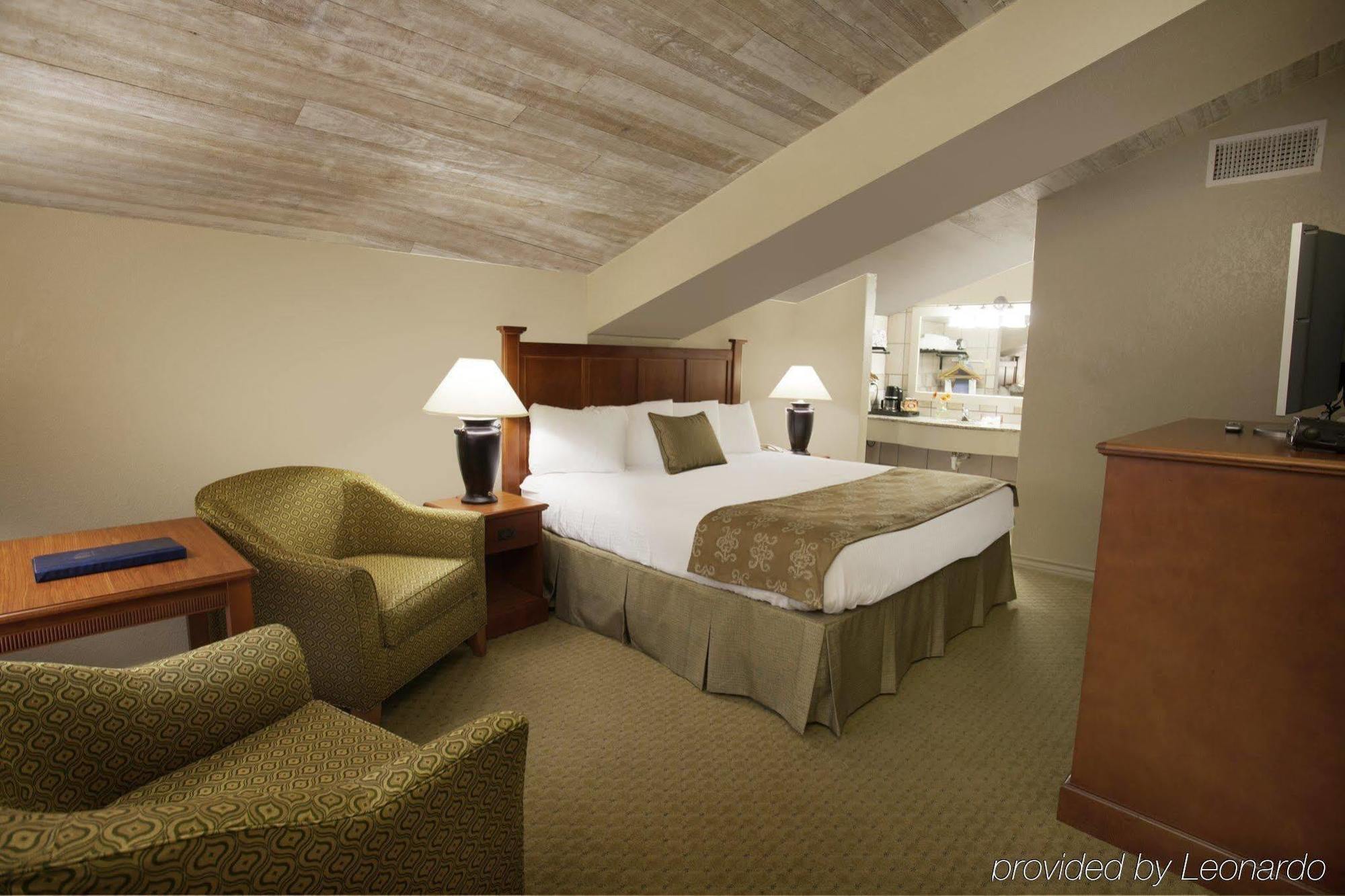 Inn Of The Hills Hotel And Conference Center Kerrville Room photo